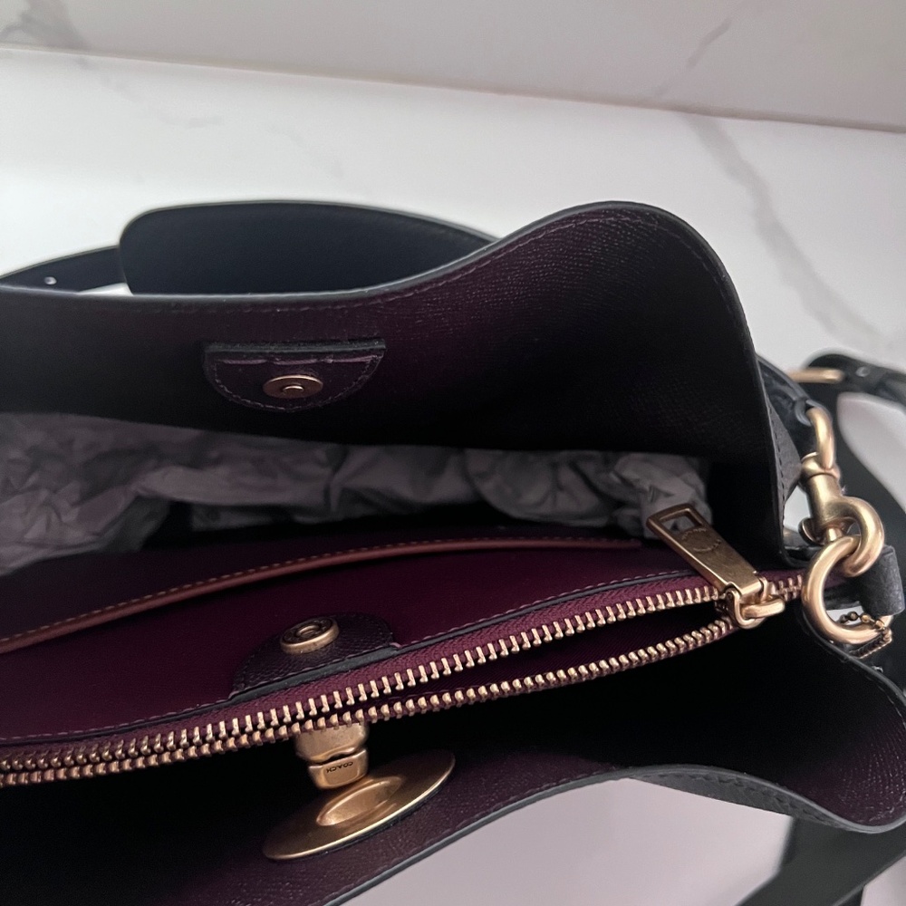 Coach Willow Shoulder Bag Black Pebble Leather Turnlock Matte Gold + Strap - Picture 10 of 16